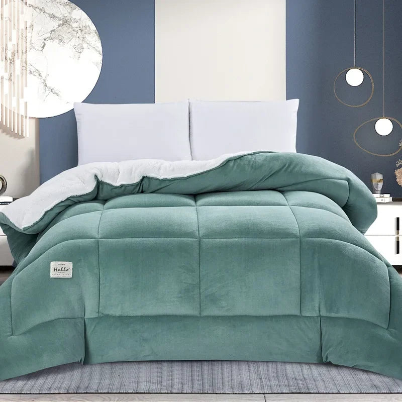 Warme, dicke Winter-Daunendecke 200×230 cm, 4,5 kg – 1+1 GRATIS